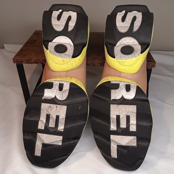 Sorel Kinetic Breakthru Lace Up Sneakers Women Black Yellow Tan Slip On Athletic - Picture 5 of 8